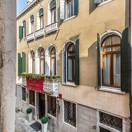 Apartamento Ca' Del Monastero 6 Collection Chic For 4 Guests With Lift